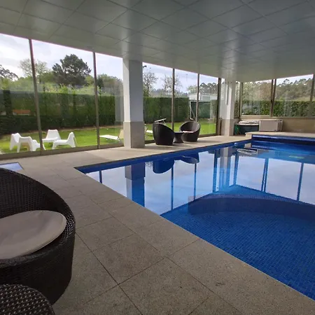 Casa Rial 47 Con Piscina Climatizada Vakantiehuis Sanxenxo